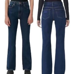 NEW..Ganni Betzy Slim Flare High Rise Jeans...Size 31